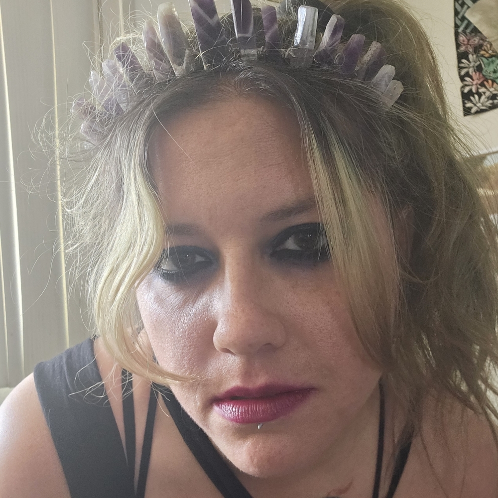 Meet your Posher, Lena